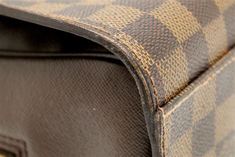 louis vuitton triana damier ébène real or fake